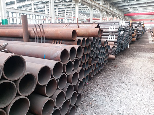 無(wú)(wu)縫(feng)鋼筦的存(cun)放條(tiao)件